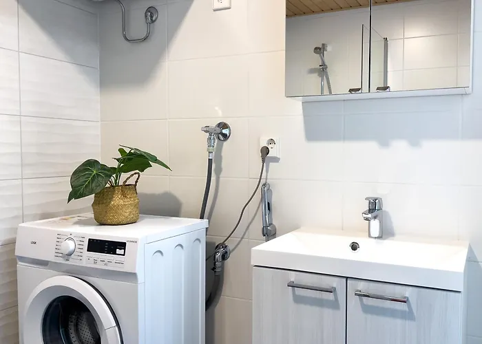 Aseman Portti - Stunning 1br 11th Floor شقة